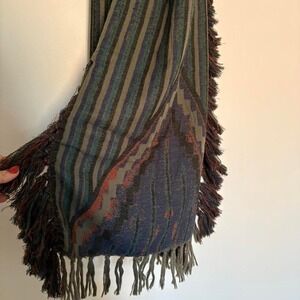 Frye Southwestern Fringe Shawl / Oversized Scarf •‎ Like New